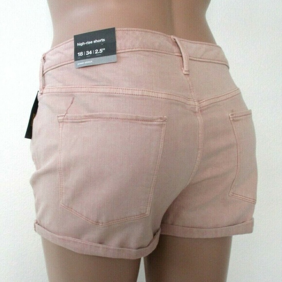 Plus Size 18 High Rise Shorts Mossimo NWT - Picture 2 of 2